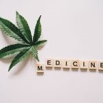 Jak leczyć się medyczna marihuana? Co powoduje jej efekty?